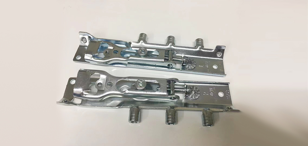 2.Cabinet Hanger.jpg